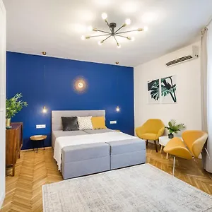 Bpr Unique With A/c Apartment